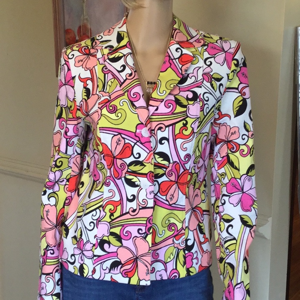 Essentials g Womens Jacket - Picture 2 of 7